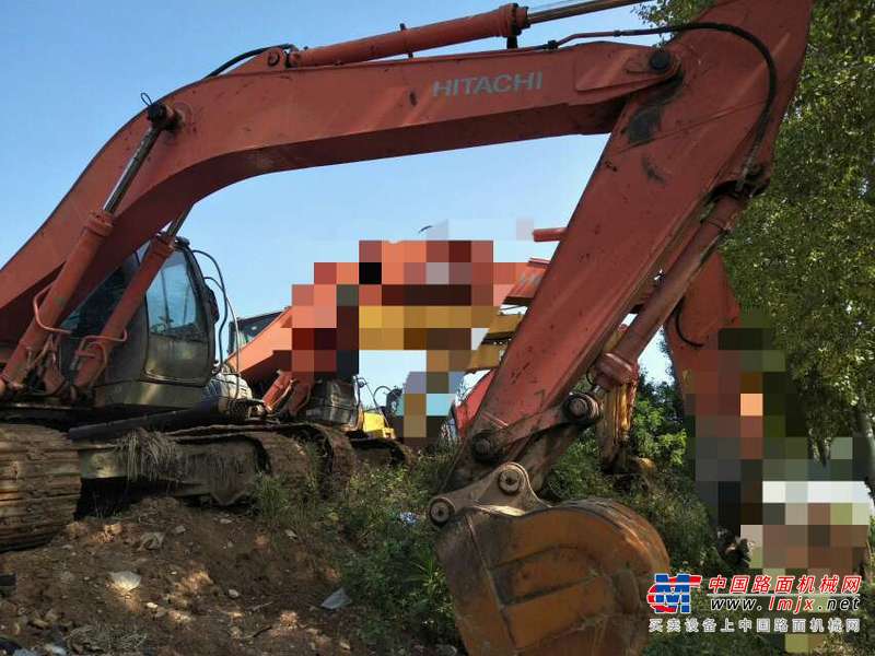 辽宁出售转让二手18000小时2006年日立ZX240LC挖掘机