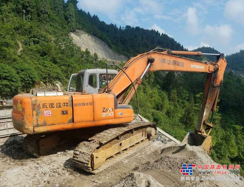 贵州出售转让二手14812小时2006年日立EX200挖掘机