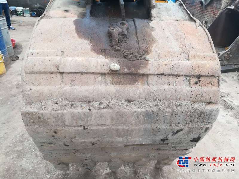 陕西出售转让二手5000小时2010年厦工XG822LC挖掘机