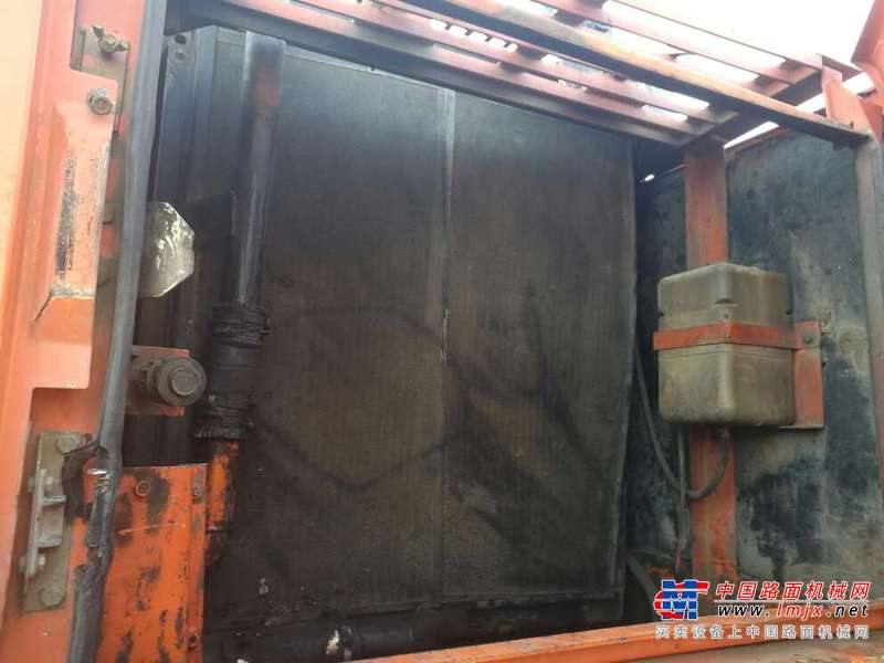 黑龙江出售转让二手12000小时2004年大宇DH300LC挖掘机