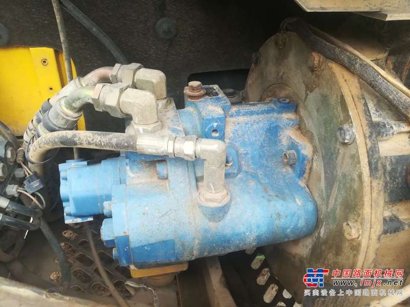 陕西出售转让二手3855小时2011年现代R80挖掘机