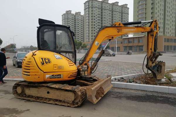 山东出售转让二手8523小时2010年JCBJS8056挖掘机