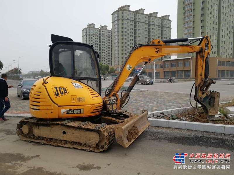 山东出售转让二手8523小时2010年JCBJS8056挖掘机