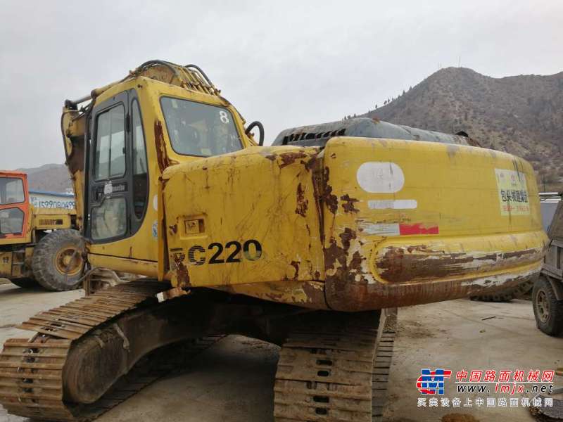 内蒙古出售转让二手8000小时2008年小松PC220挖掘机