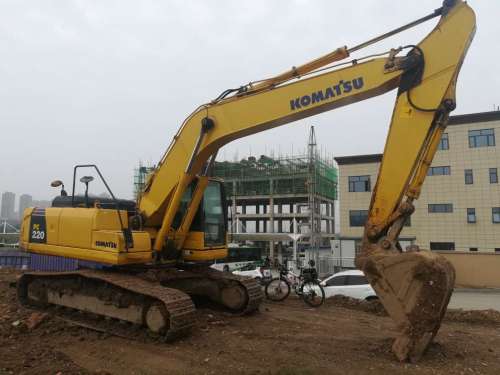 陕西出售转让二手4000小时2012年小松PC220挖掘机