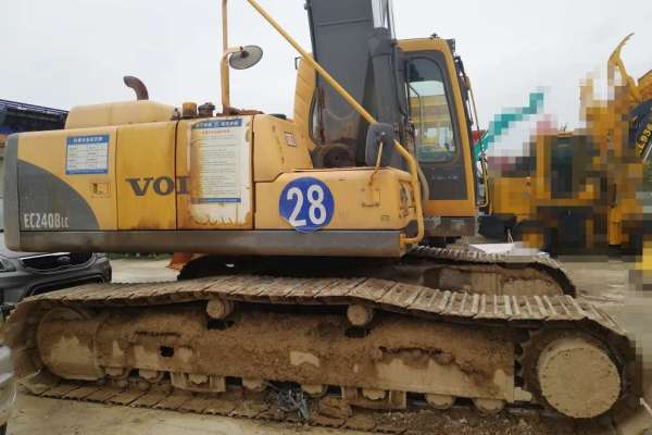 陕西出售转让二手8000小时2011年沃尔沃EC210BLC挖掘机