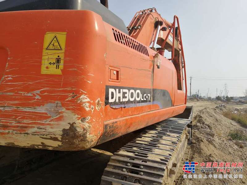 内蒙古出售转让二手12000小时2010年斗山DH300LC挖掘机