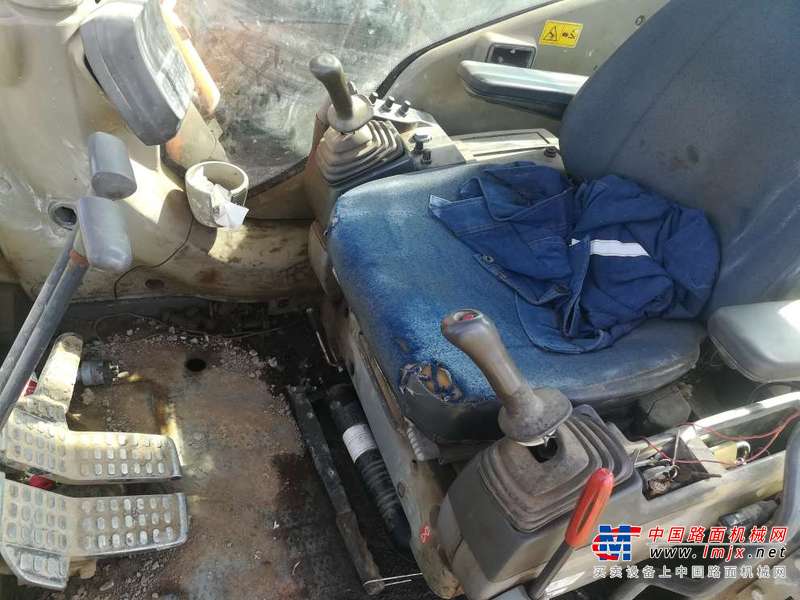 陕西出售转让二手6000小时2010年日立ZX250LC挖掘机