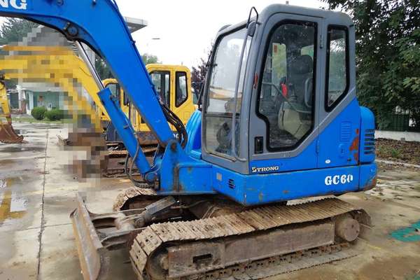 山东出售转让二手6000小时2013年山重建机GC60挖掘机