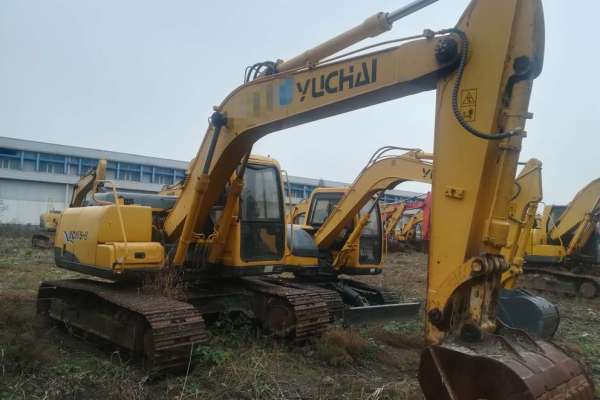 辽宁出售转让二手3000小时2012年玉柴YC135挖掘机