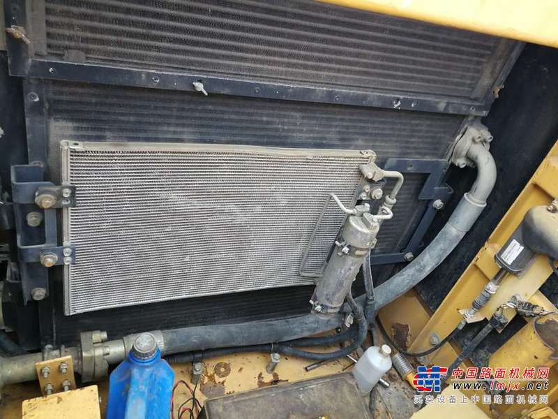 贵州出售转让二手6800小时2012年柳工CLG925D挖掘机