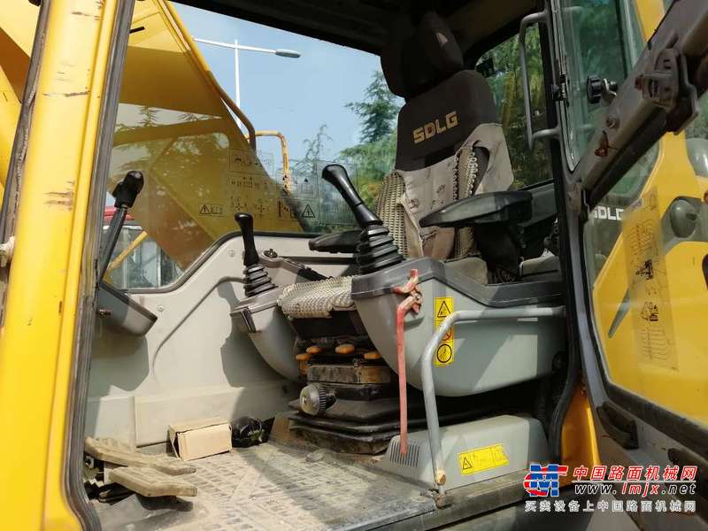 山东出售转让二手6234小时2014年临工LG6210E挖掘机
