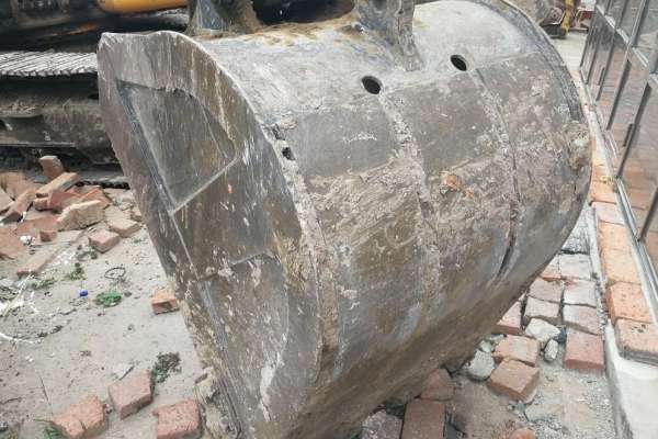 内蒙古出售转让二手6000小时2009年三一重工SY135C挖掘机