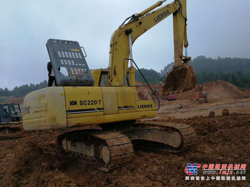贵州出售转让二手11089小时2009年力士德SC220挖掘机