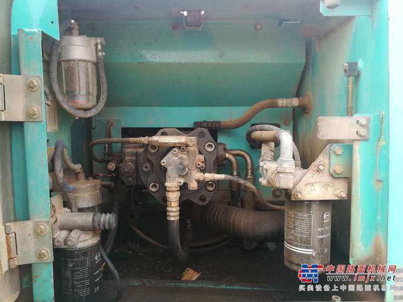 陕西出售转让二手8000小时2011年神钢SK210LC挖掘机