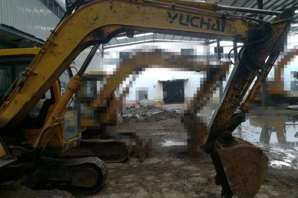 陕西出售转让二手6500小时2010年玉柴YC65挖掘机