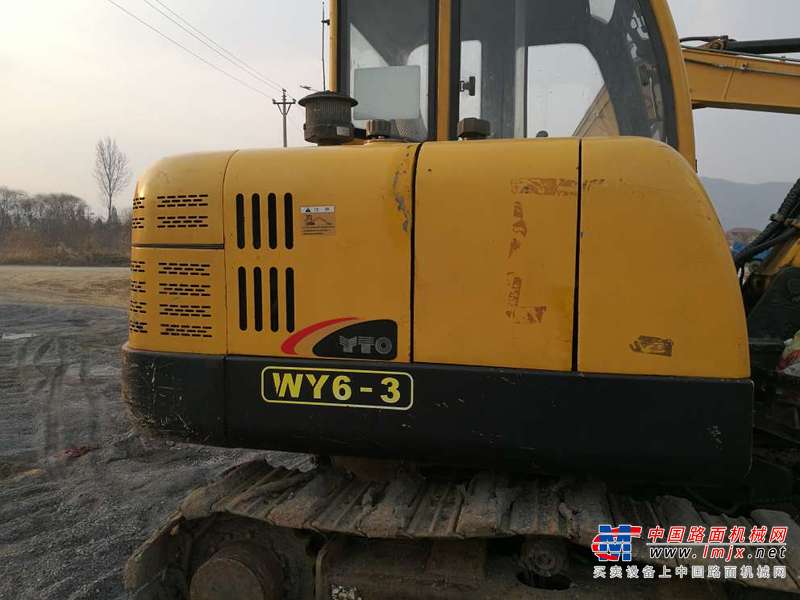 辽宁出售转让二手3800小时2011年东方红WY6挖掘机