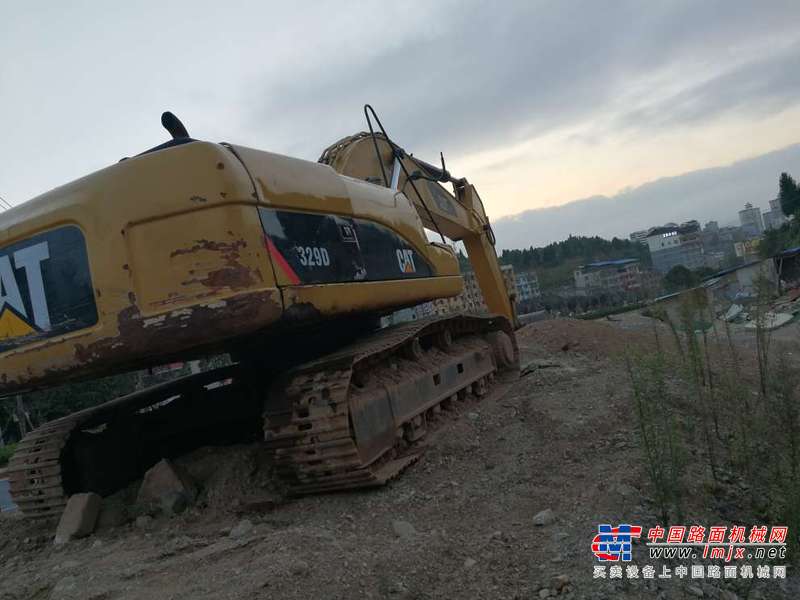 贵州出售转让二手14780小时2005年卡特彼勒325C挖掘机