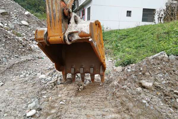 陕西出售转让二手10000小时2008年斗山DH220挖掘机