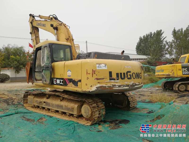 山东出售转让二手9853小时2005年柳工205C挖掘机