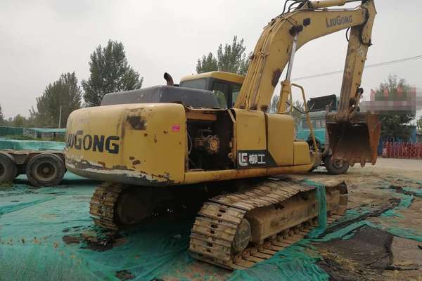山东出售转让二手9853小时2005年柳工205C挖掘机
