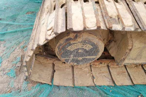山东出售转让二手9853小时2005年柳工205C挖掘机