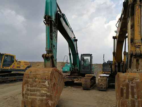 山西出售转让二手7560小时2012年神钢SK350LC挖掘机
