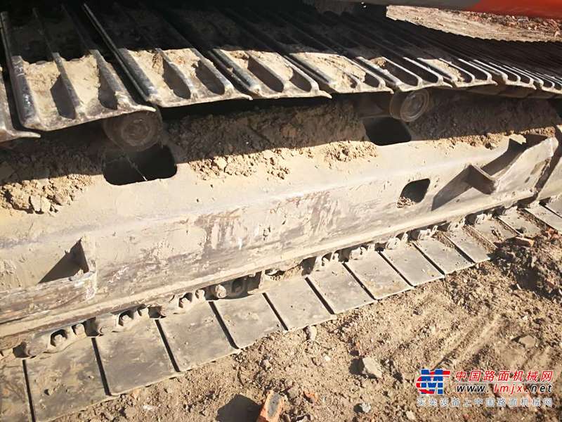 吉林出售转让二手19000小时2005年日立EX200挖掘机