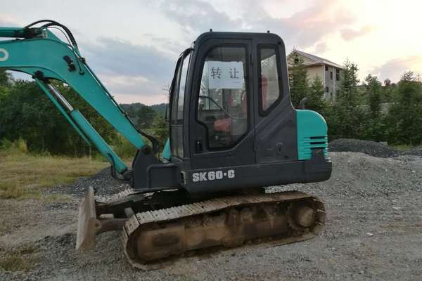 江西出售转让二手13500小时2010年神钢SK60挖掘机