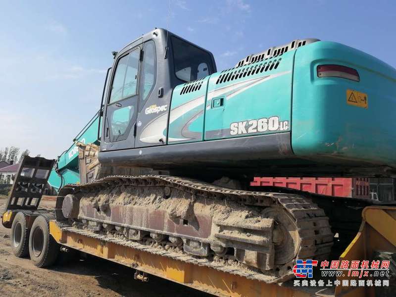 内蒙古出售转让二手12000小时2009年神钢SK260LC挖掘机