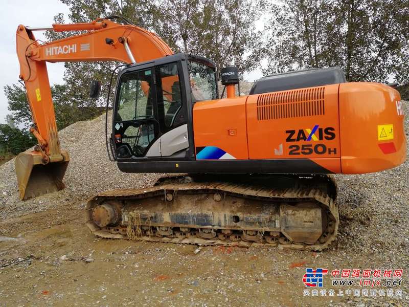 陕西出售转让二手500小时2017年日立ZX250H挖掘机