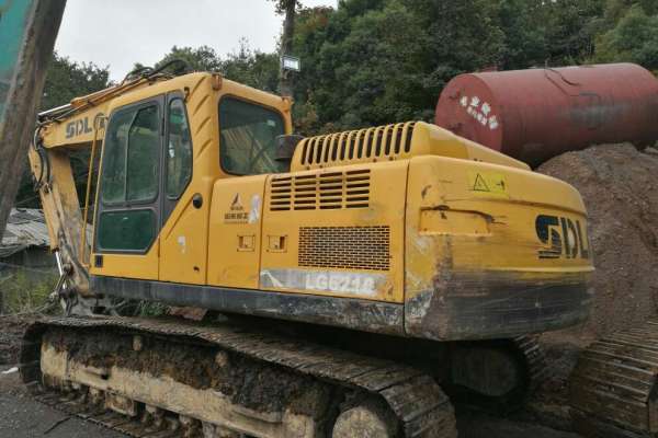 江西出售转让二手10000小时2011年临工LG6225挖掘机
