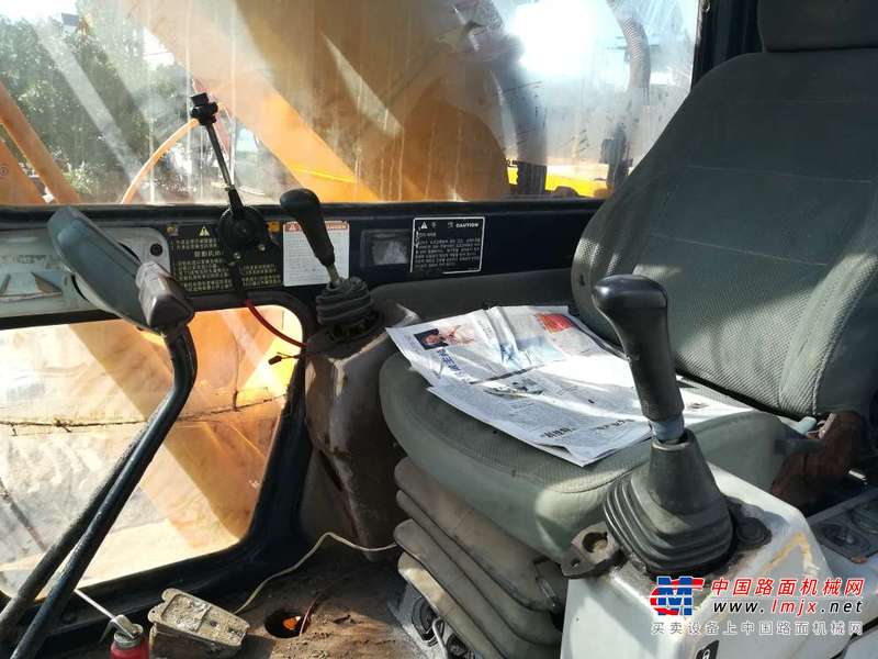 辽宁出售转让二手12000小时2003年现代R300LC挖掘机