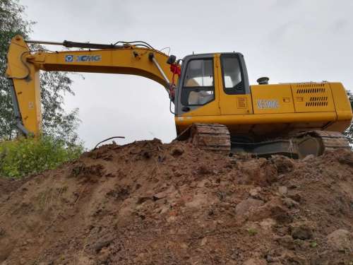 安徽出售转让二手2000小时2016年徐工XE260C挖掘机
