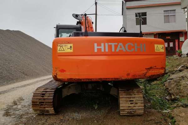 陕西出售转让二手3000小时2014年日立ZX240挖掘机