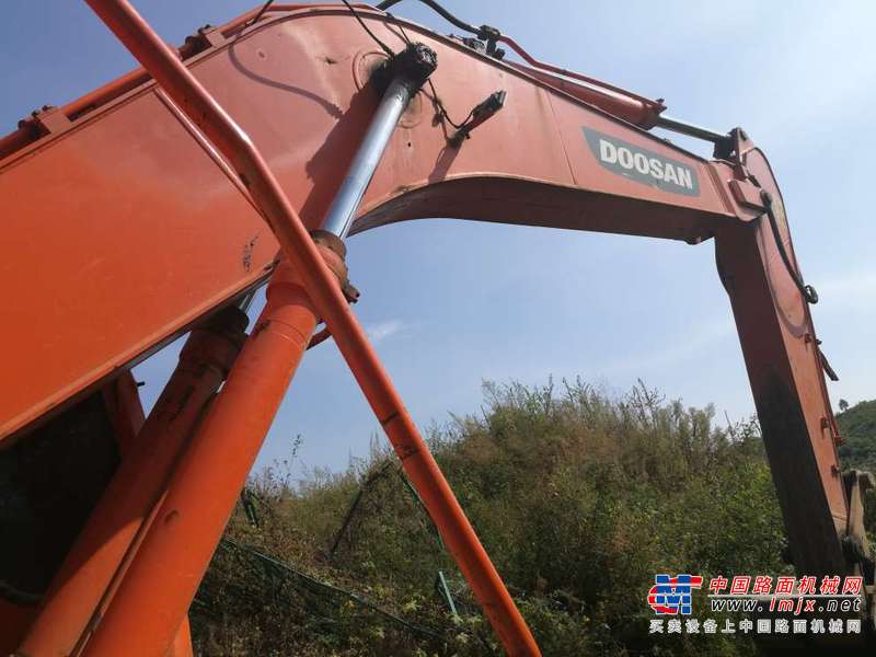 辽宁出售转让二手9800小时2009年斗山DH225LC挖掘机