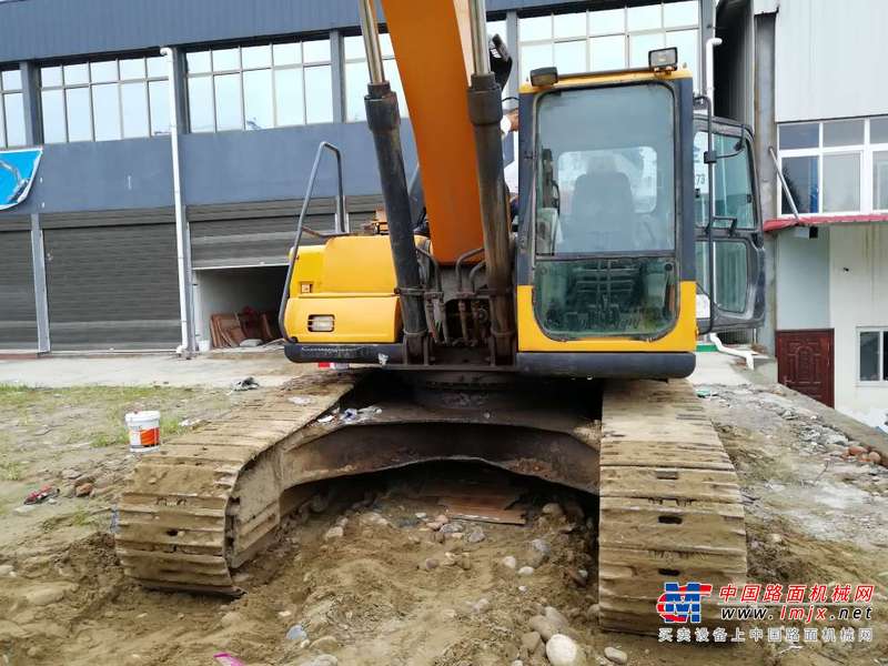 陕西出售转让二手8000小时2010年三一重工SY235C挖掘机