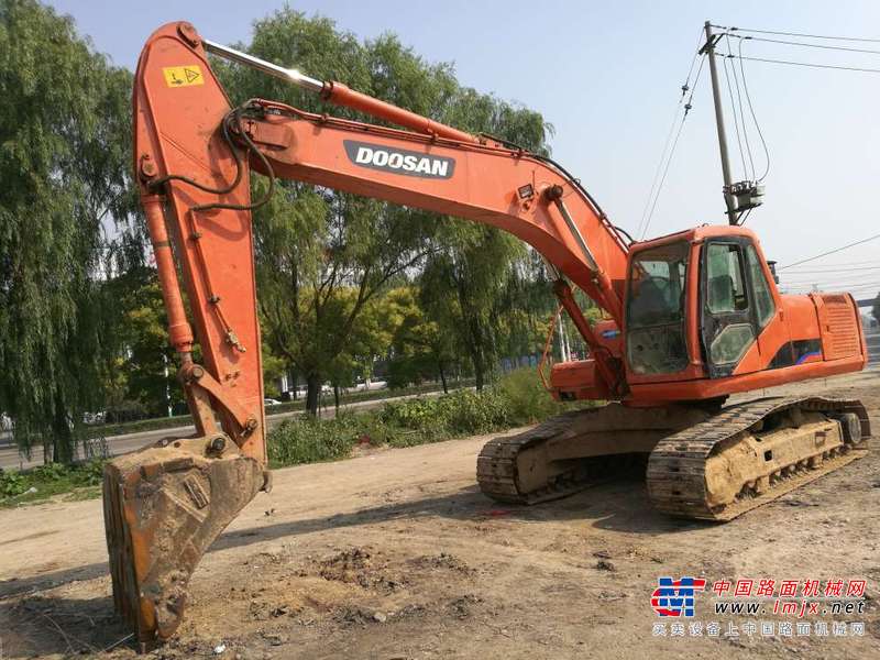 山西出售转让二手15000小时2005年大宇DH220LC挖掘机