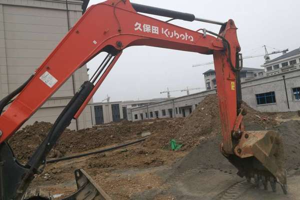 吉林出售转让二手2500小时2013年久保田KX183挖掘机