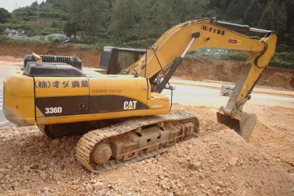 贵州出售转让二手8990小时2010年卡特彼勒336D挖掘机
