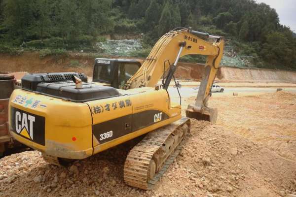 贵州出售转让二手8990小时2010年卡特彼勒336D挖掘机