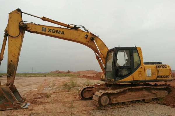 江西出售转让二手12000小时2008年厦工XG822LC挖掘机