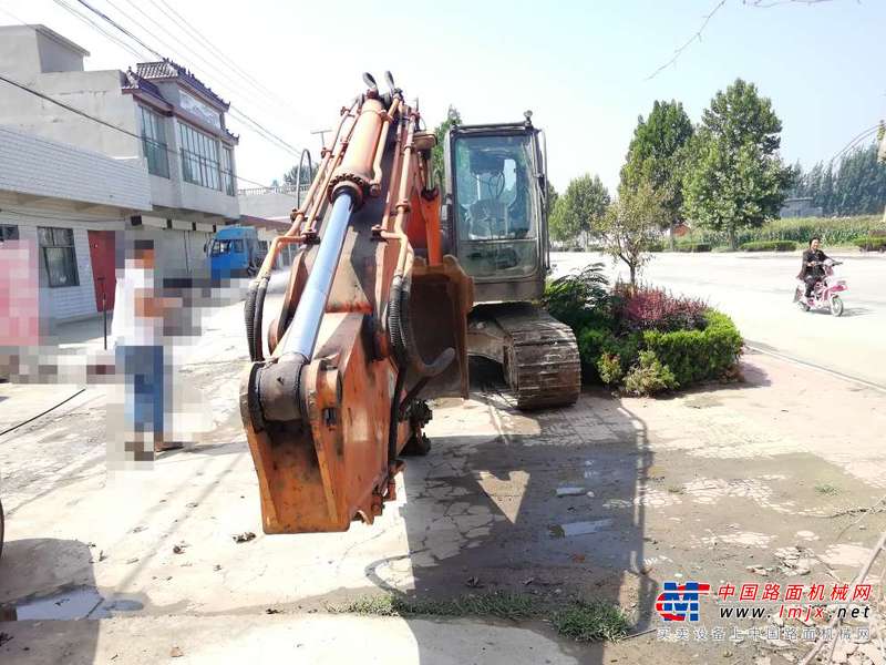 山东出售转让二手14000小时2005年日立ZX200挖掘机