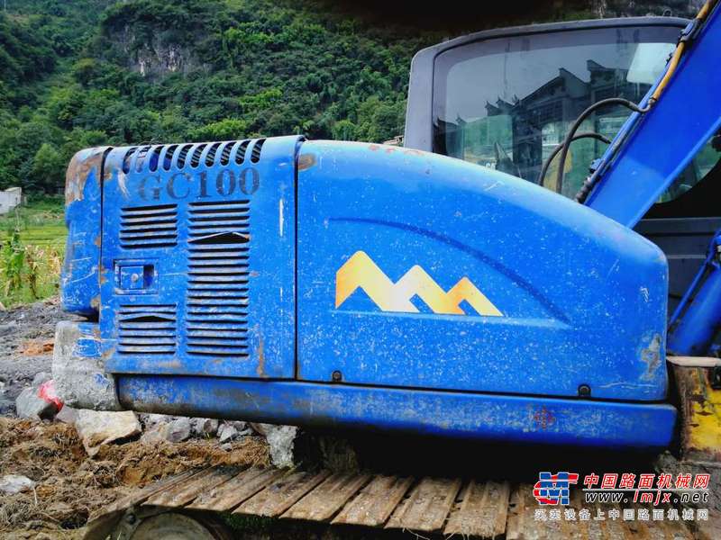 贵州出售转让二手6980小时2011年山重建机GC88挖掘机