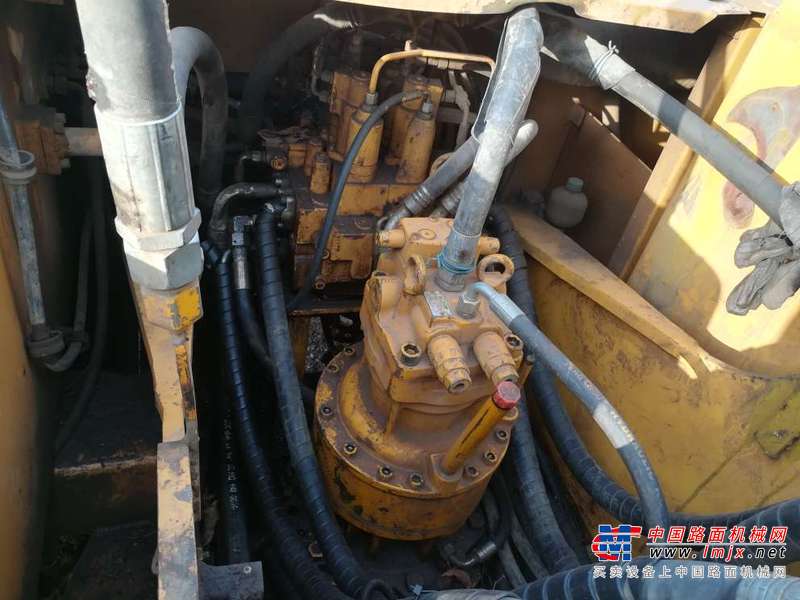 陕西出售转让二手5000小时2011年厦工XG822LC挖掘机
