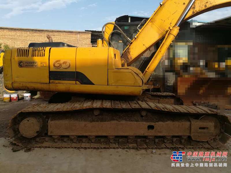 陕西出售转让二手5000小时2011年厦工XG822LC挖掘机