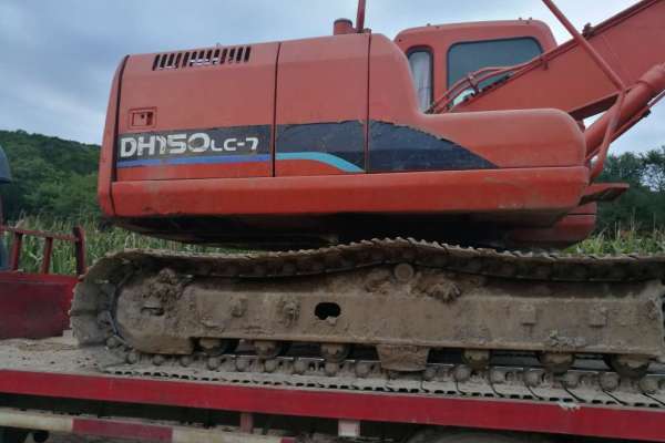 吉林出售转让二手14000小时2008年斗山DH150LC挖掘机
