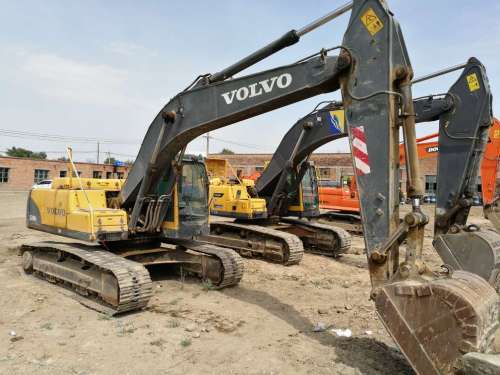 内蒙古出售转让二手10000小时2008年沃尔沃EC210B挖掘机