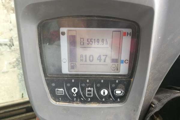 吉林出售转让二手5500小时2012年久保田KX挖掘机