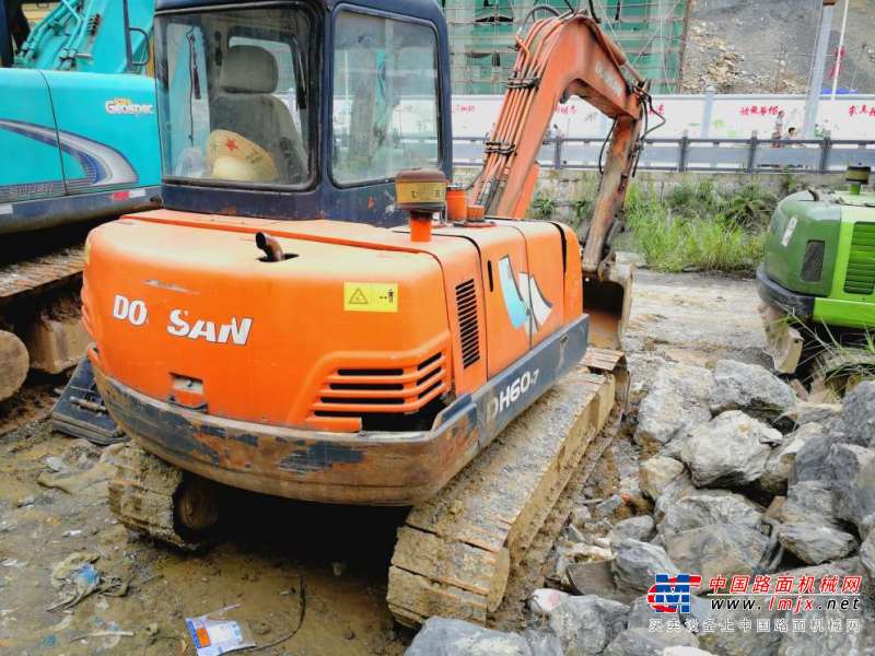 贵州出售转让二手13800小时2009年斗山DH60挖掘机